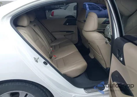 2016 Honda Accord Ex-L z USA, uszkodzony, nr VIN 1HGCR2F83GA140478